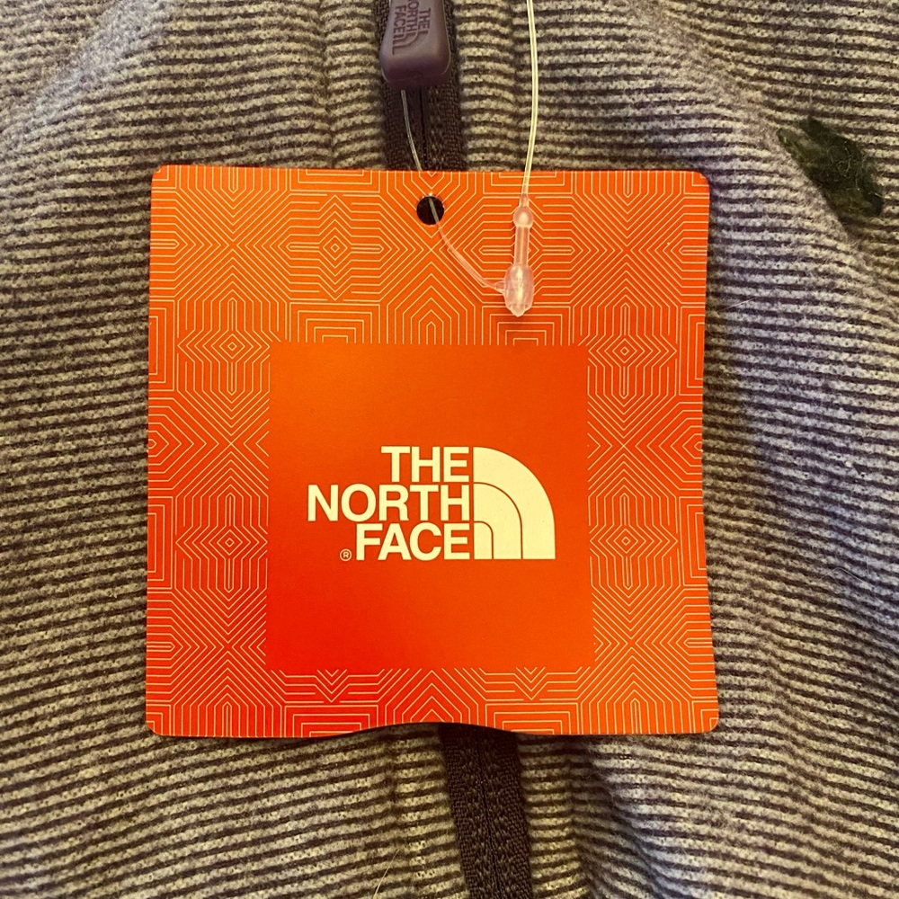 New North Face zip up hoodie. - Picture 3 of 4